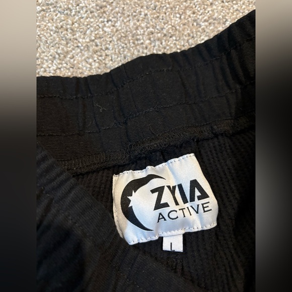 Zyia waffle Joggers - Picture 2 of 6